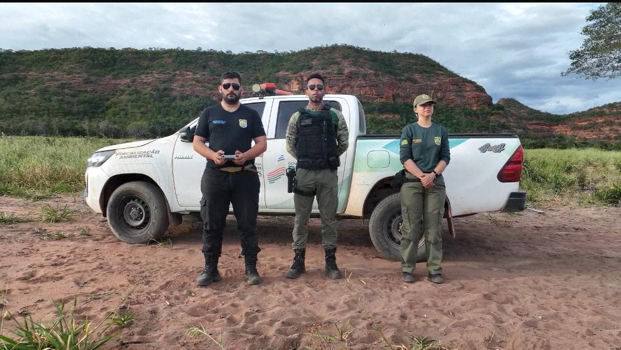 Fiscalização da Semarh flagra caçadores durante apuração de desmatamento no sul do Piauí