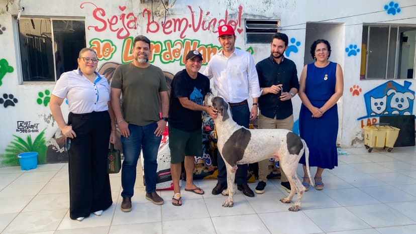 semarh-realiza-entrega-de-meia-tonelada-de-racao-e-firma-compromisso-de-castracoes-para-o-lar-do-nando