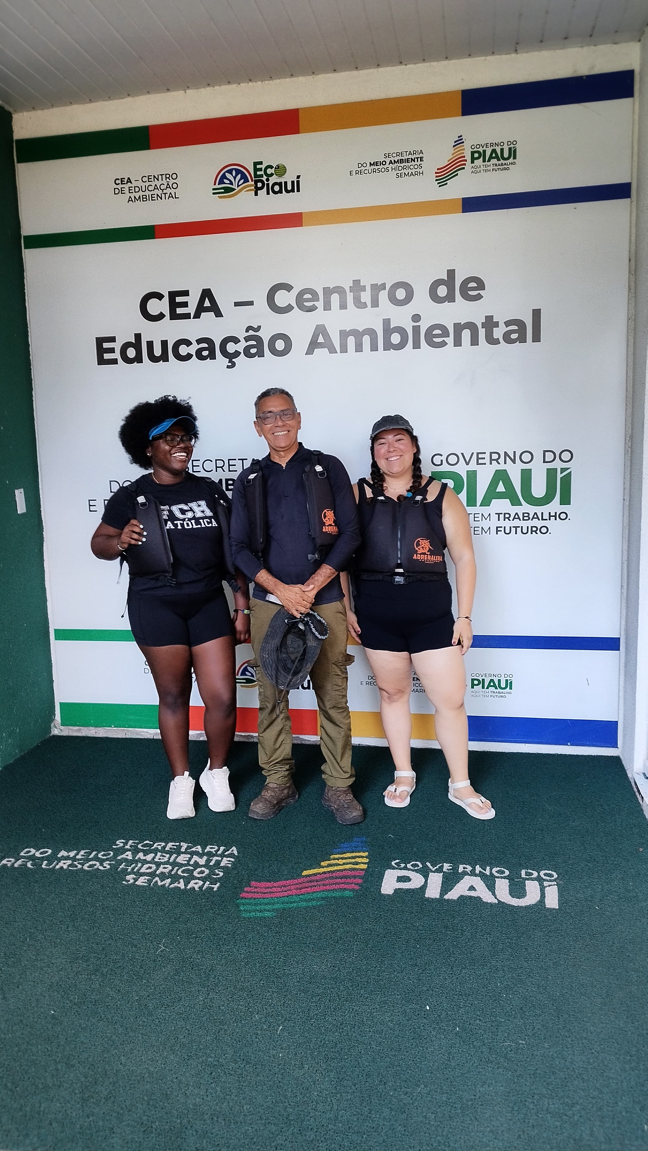 Maurício Adrenalina acompanhou as visitantes.