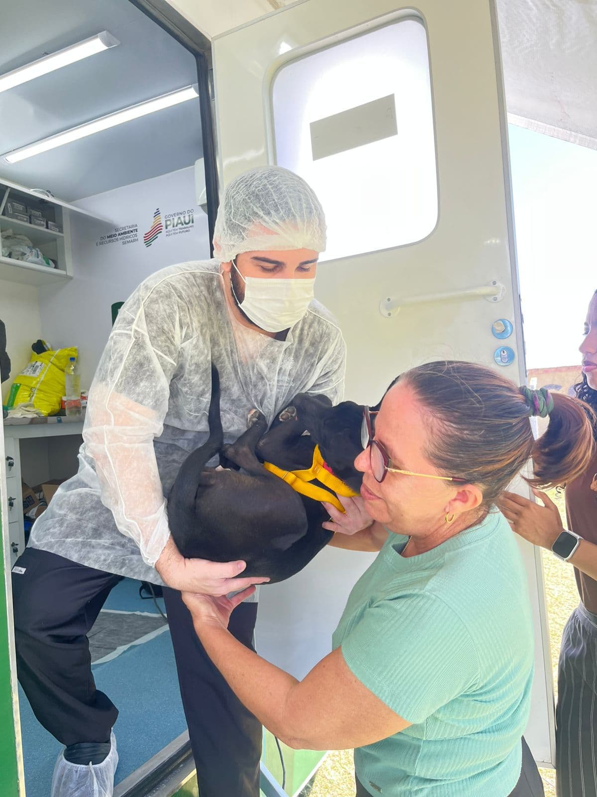 Foram realizados 24 castrações nos dois dias que o veículo ficou na cidade.