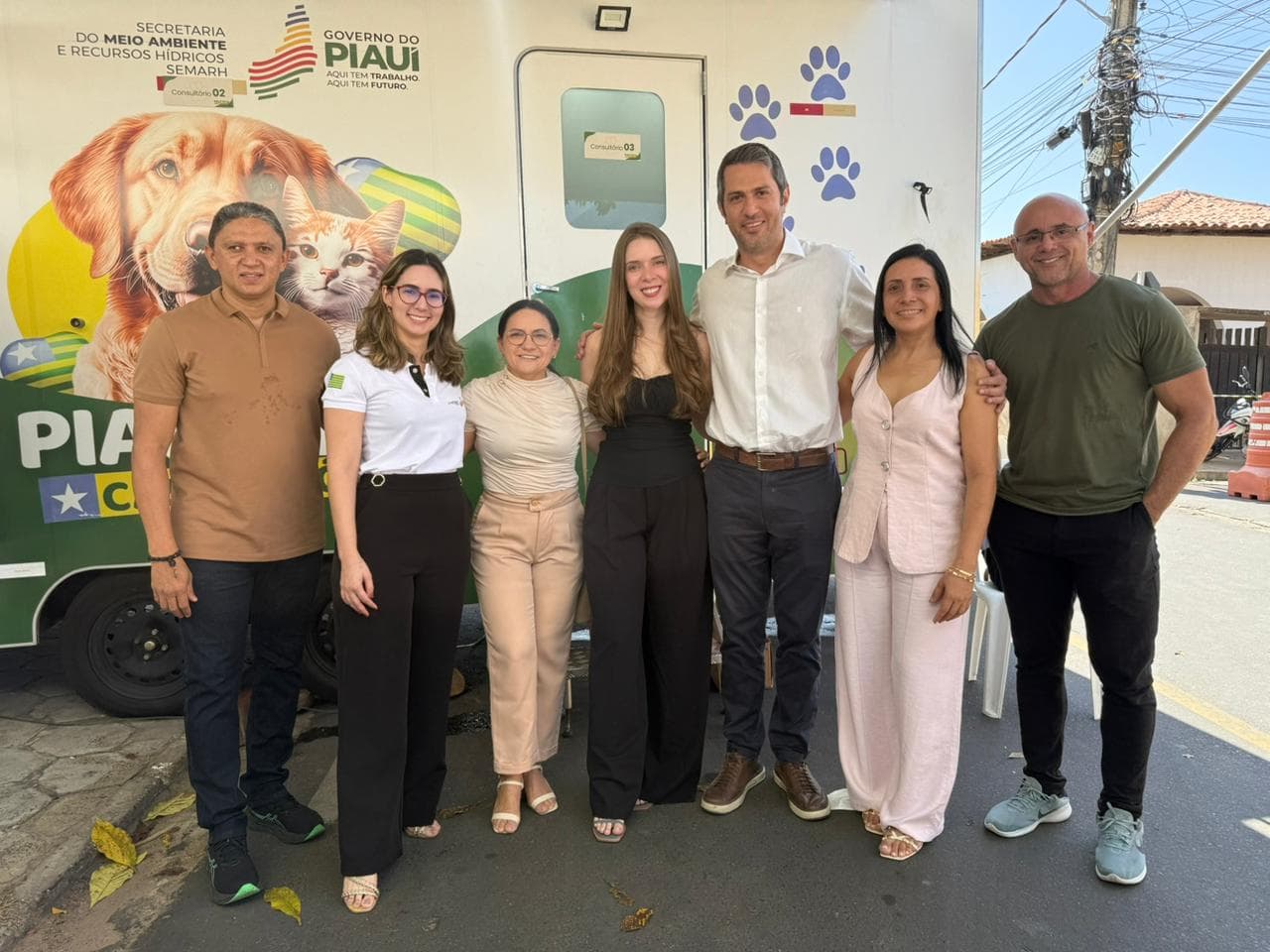 Castramóvel leva atendimento gratuito a Água Branca e já soma mais de 200 procedimentos em dois meses