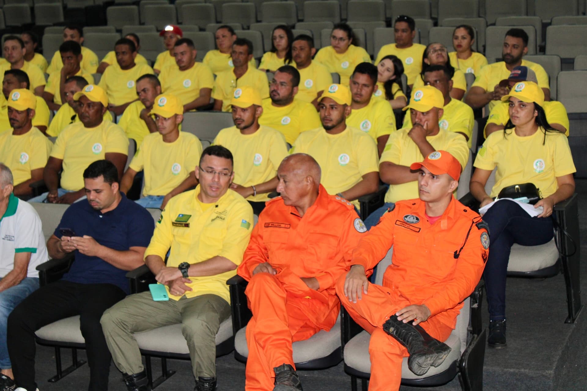 Piauí amplia força de combate aos incêndios com 45 novos brigadistas