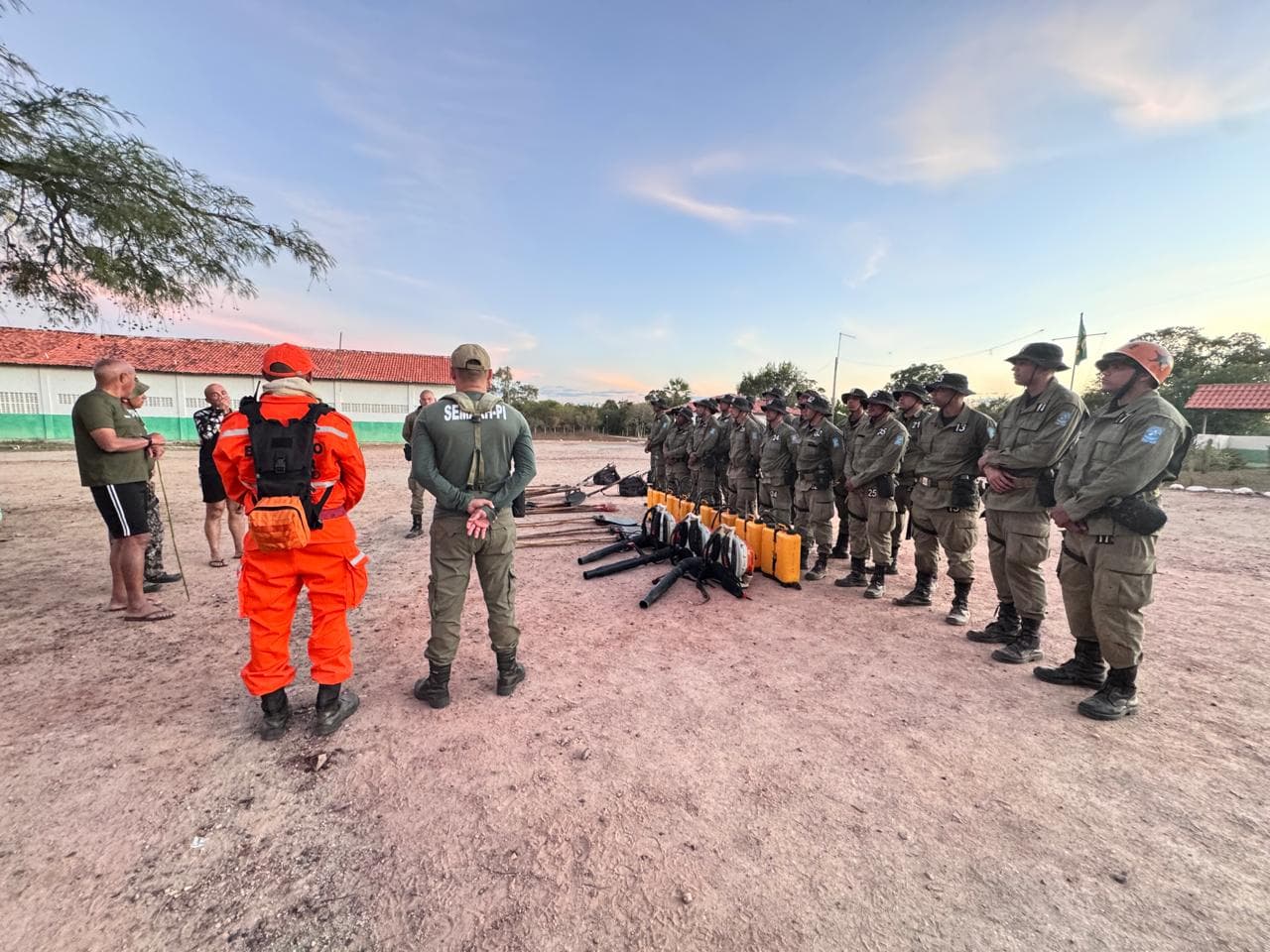 Semarh reforça combate a incêndios com capacitação de novos policiais militares do grupamento aéreo