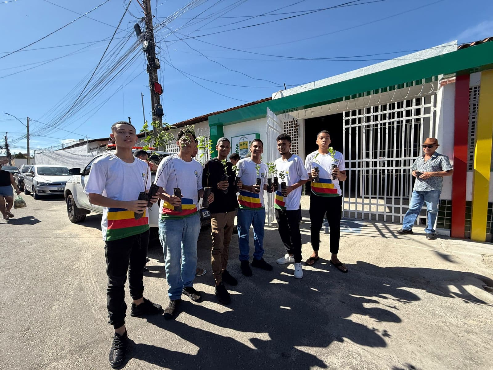 Mais verde nas escolas: ProVerde leva educação ambiental e plantio de árvores para quase mil alunos em Teresina e União