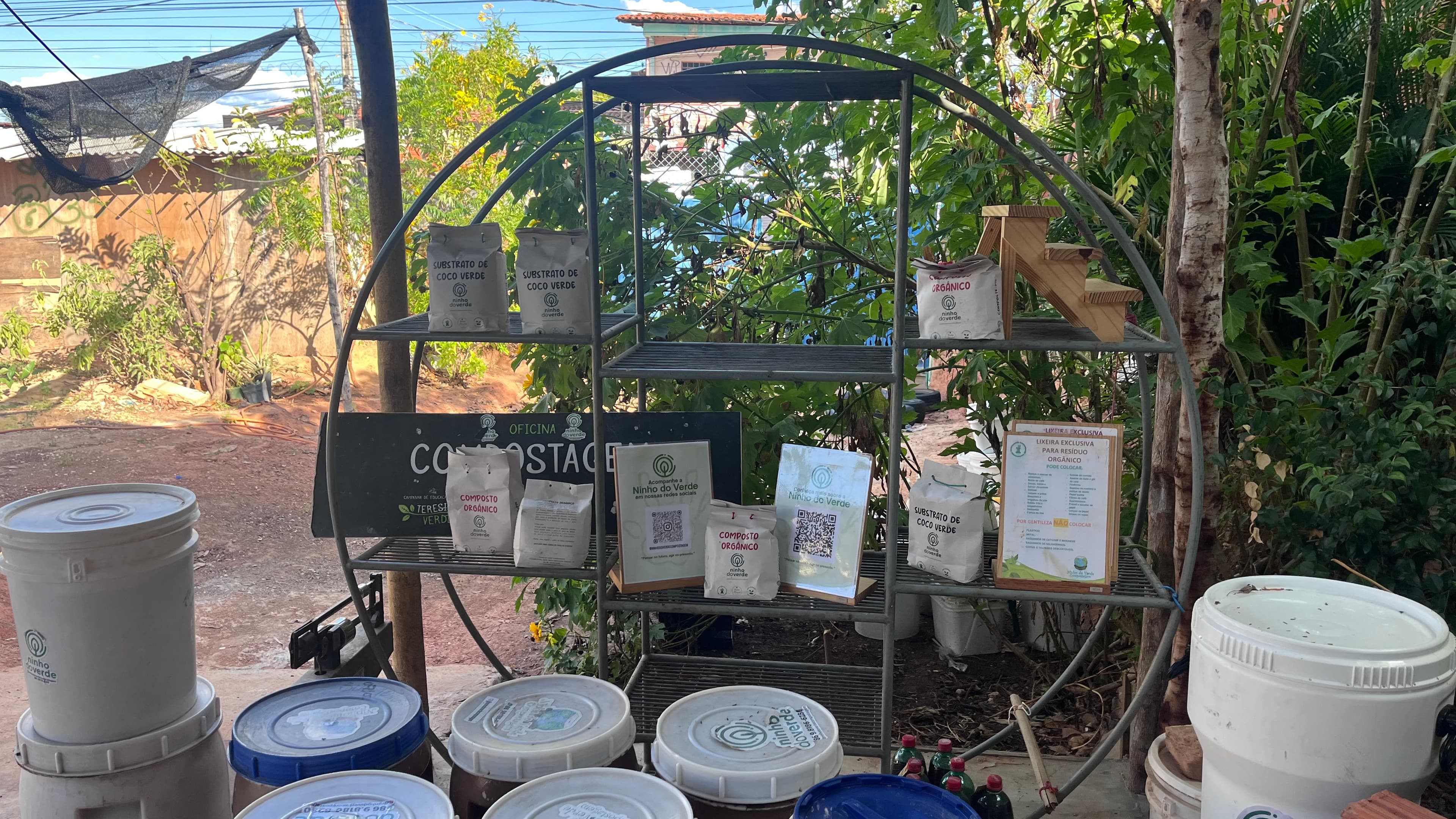 Foto: Eduarda Machado - Adubos resultados da compostagem