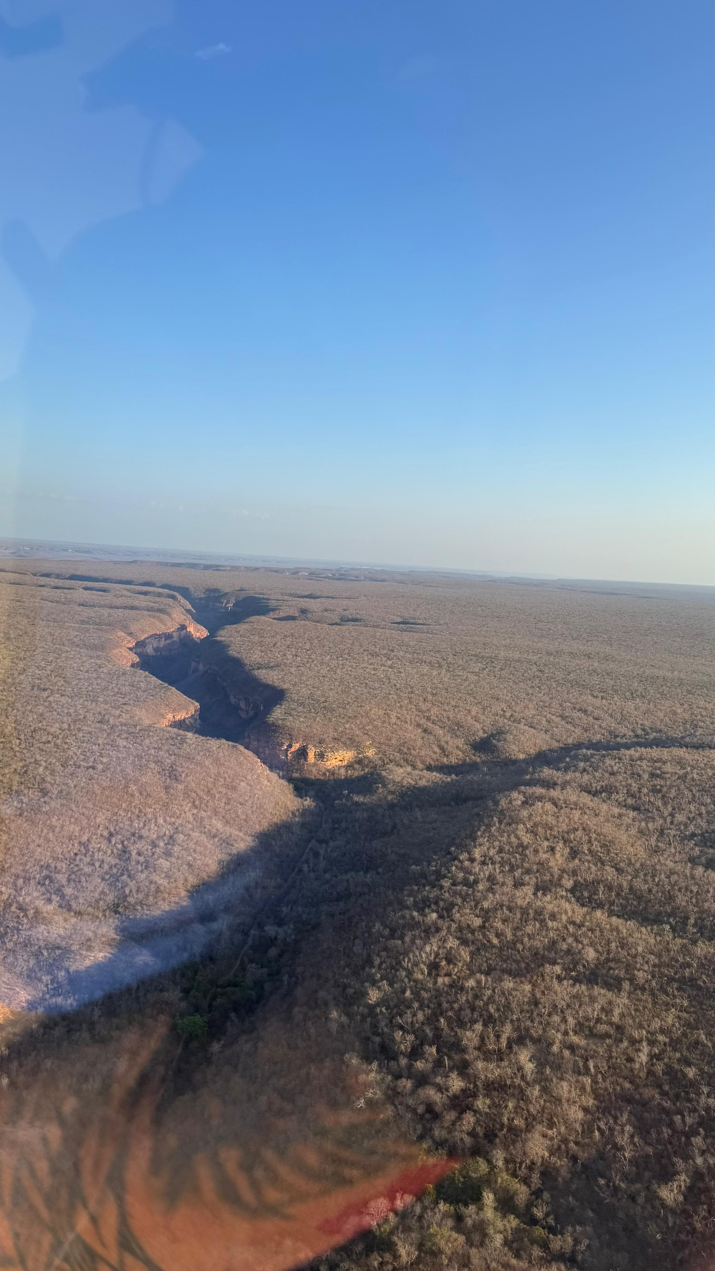 Brigadistas atuam no combate a incêndio no Corredor Ecológico de São Raimundo Nonato